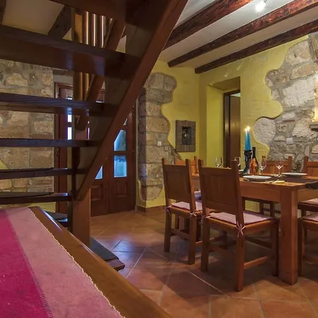 Stone House Rita With Pool * Poreč