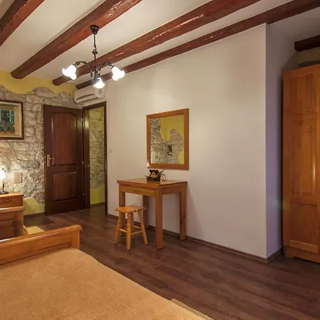 Stone House Rita With Pool Tatil Evi