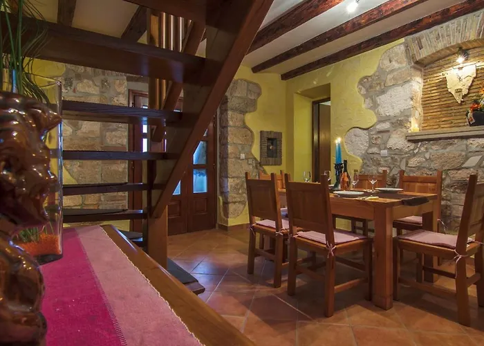 Stone House Rita With Pool * 포레치